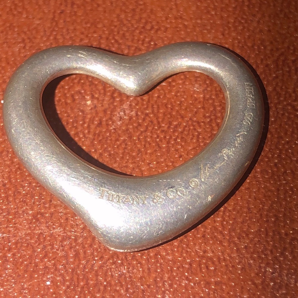 Tiffany’s & Co Heart pendant. Vintage 925 Silver